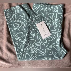 Athleta Elation Textured 7/8 Tight